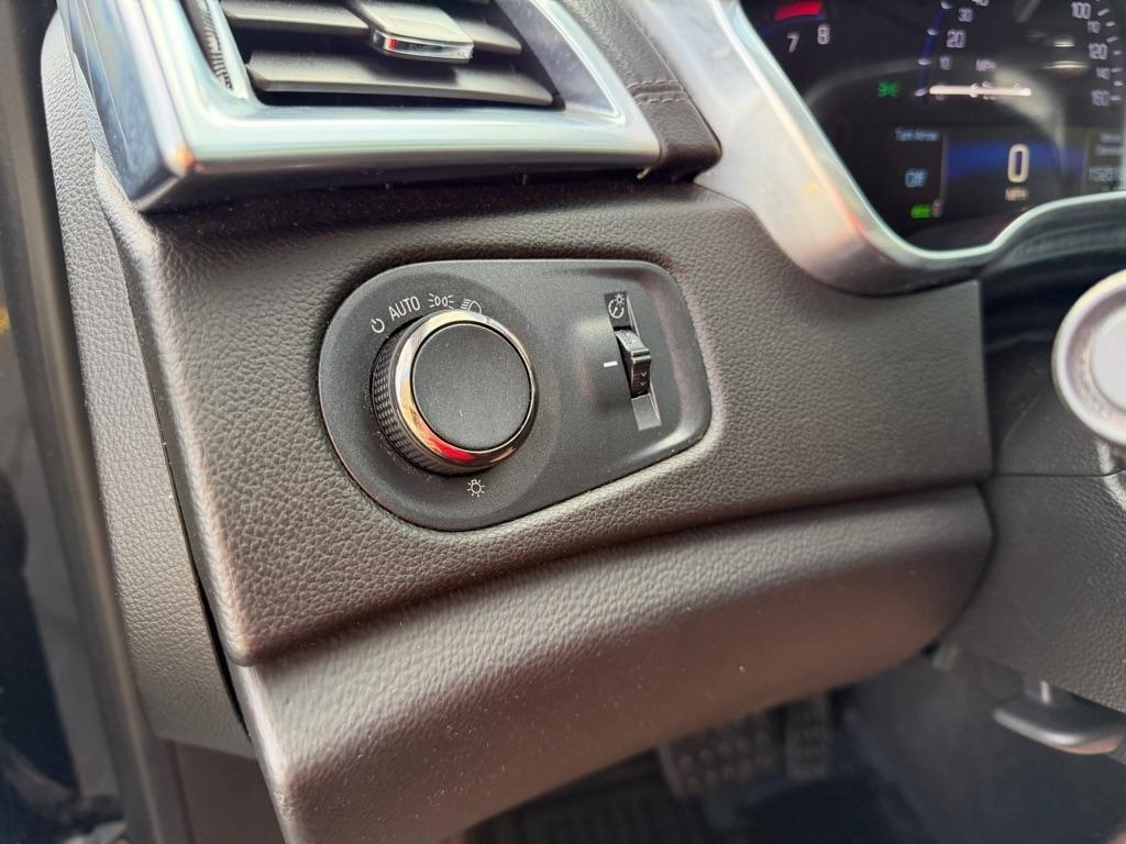 Cadillac SRX Luxury Collection FWD 2015