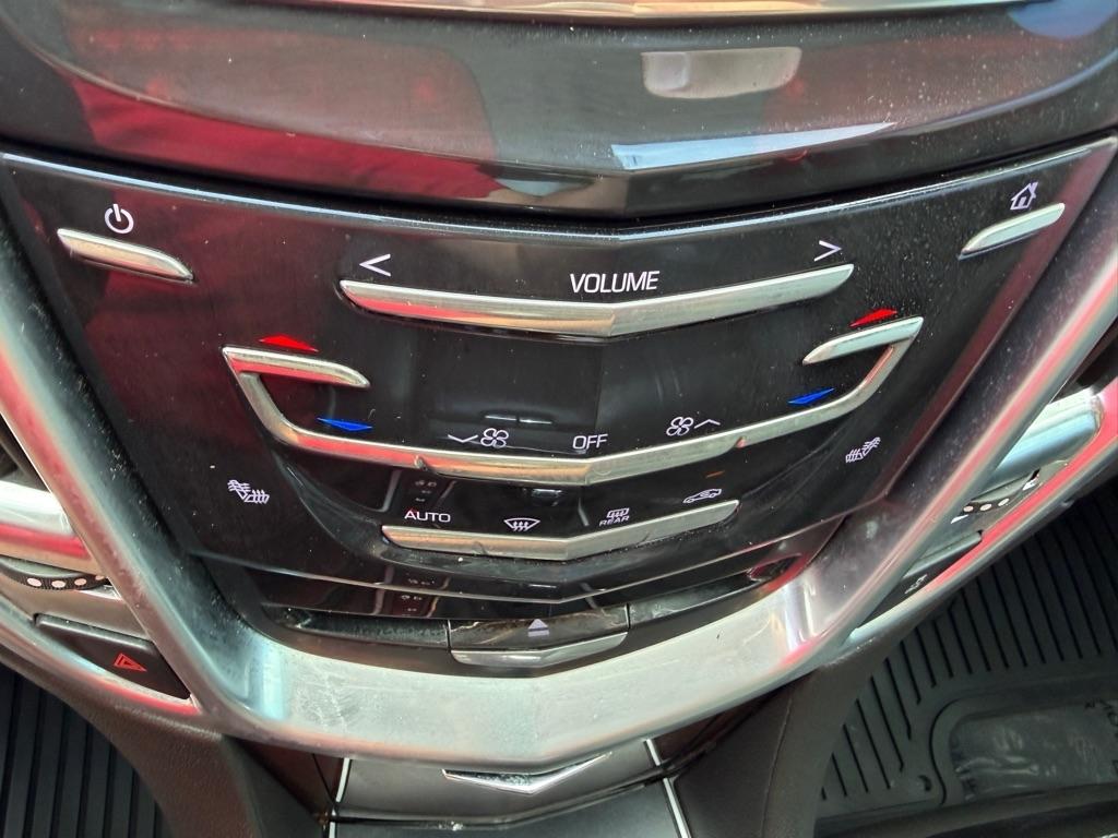 Cadillac SRX Luxury Collection FWD 2015