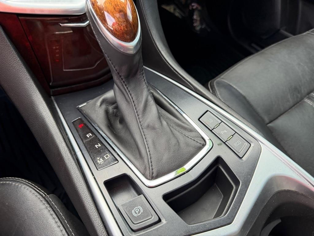Cadillac SRX Luxury Collection FWD 2015