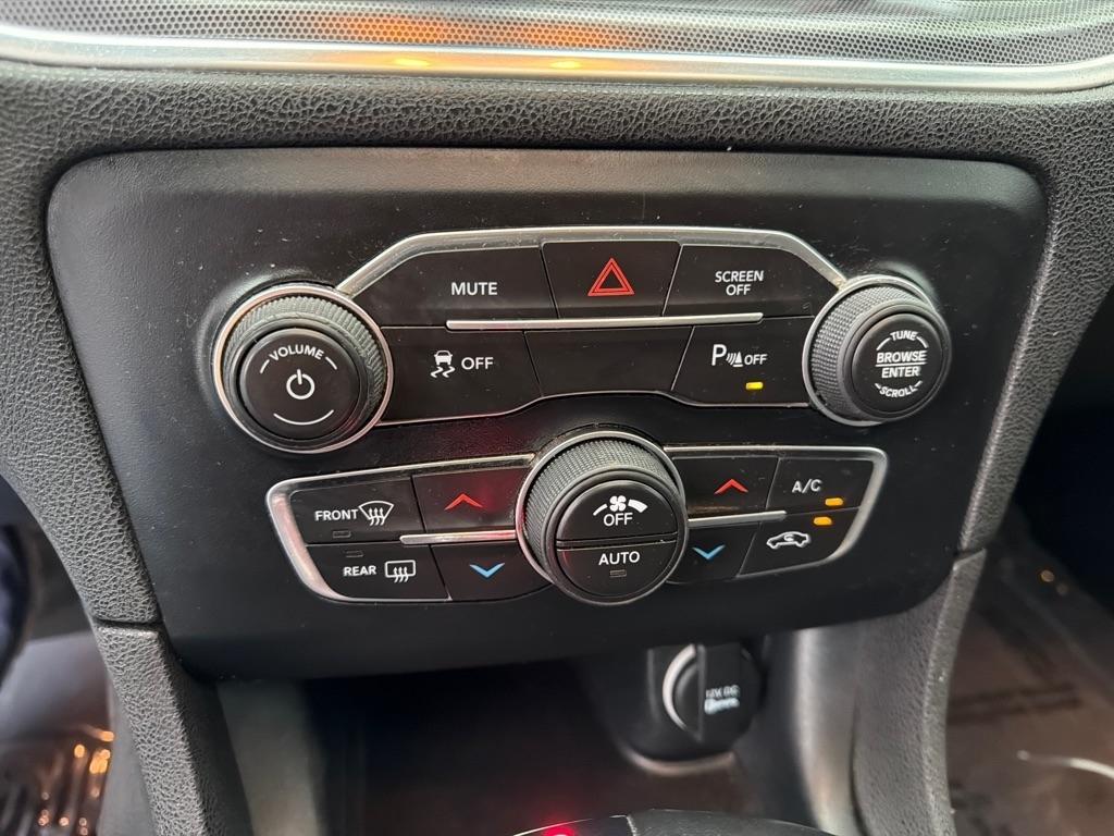 Dodge Charger SXT 2017