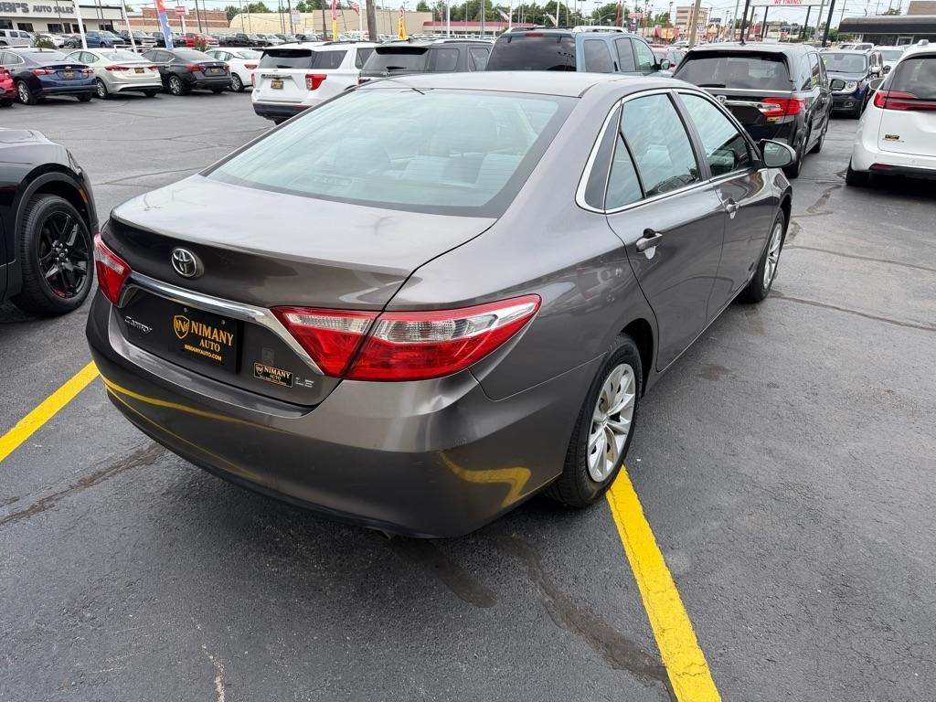 Toyota Camry LE 2017