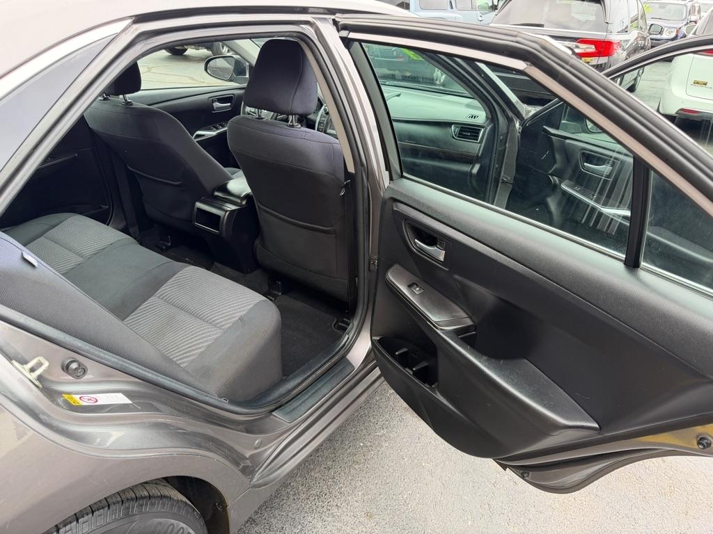 Toyota Camry LE 2017