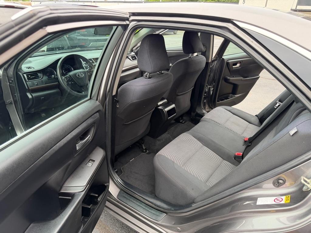 Toyota Camry LE 2017