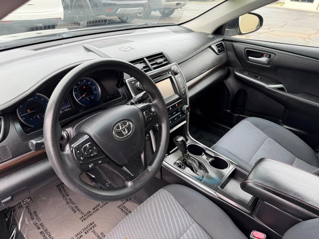 Toyota Camry LE 2017
