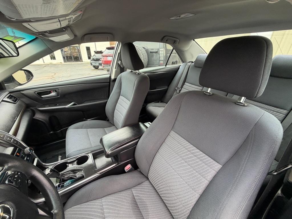 Toyota Camry LE 2017