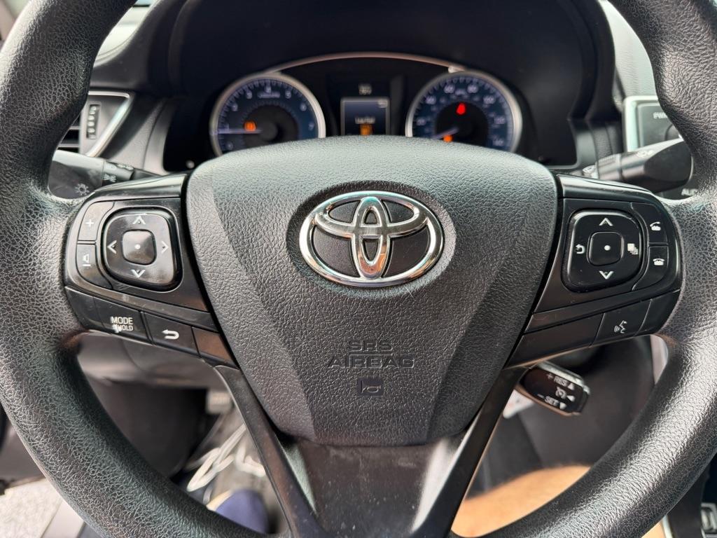 Toyota Camry LE 2017