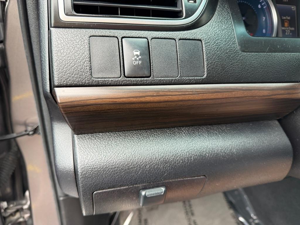 Toyota Camry LE 2017