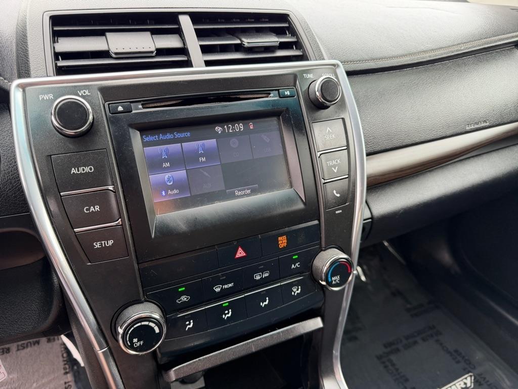 Toyota Camry LE 2017