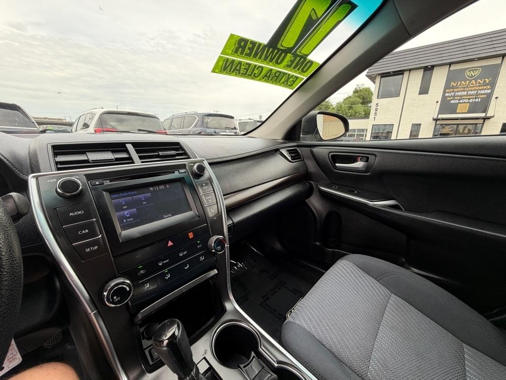 Toyota Camry LE 2017