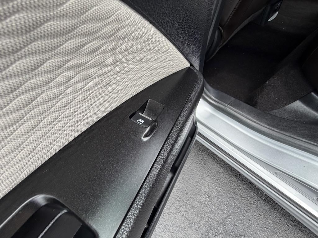 Ford Fusion SE 2020