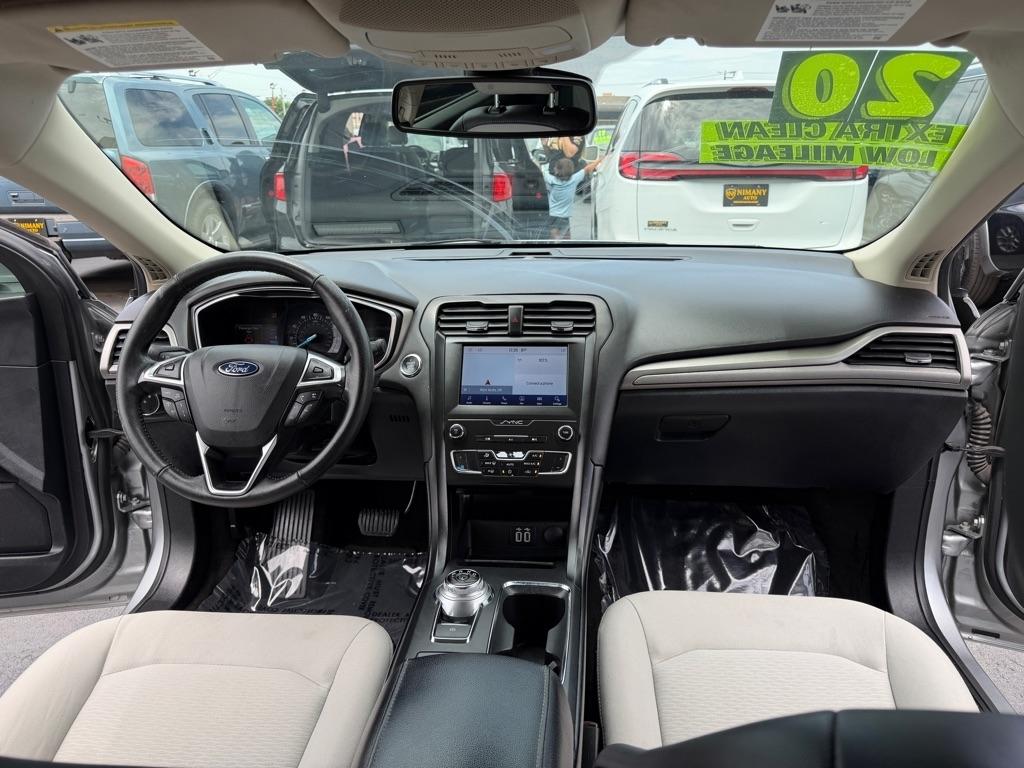 Ford Fusion SE 2020