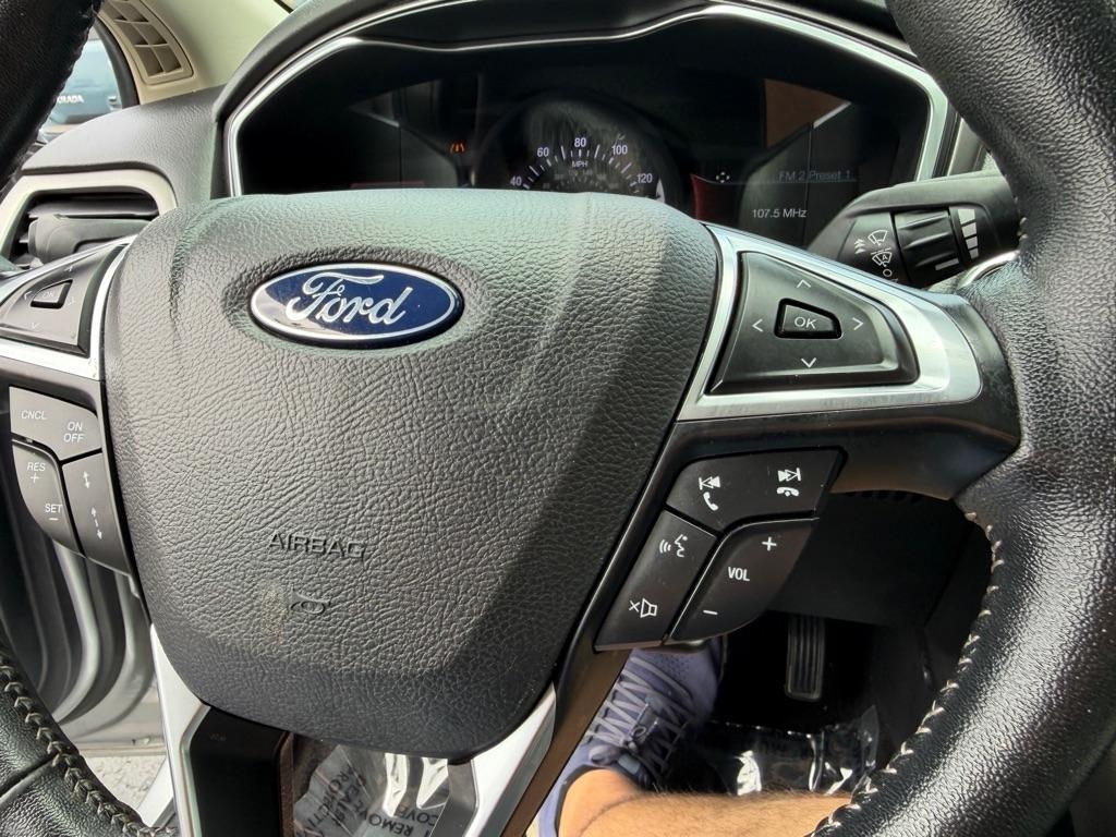 Ford Fusion SE 2020
