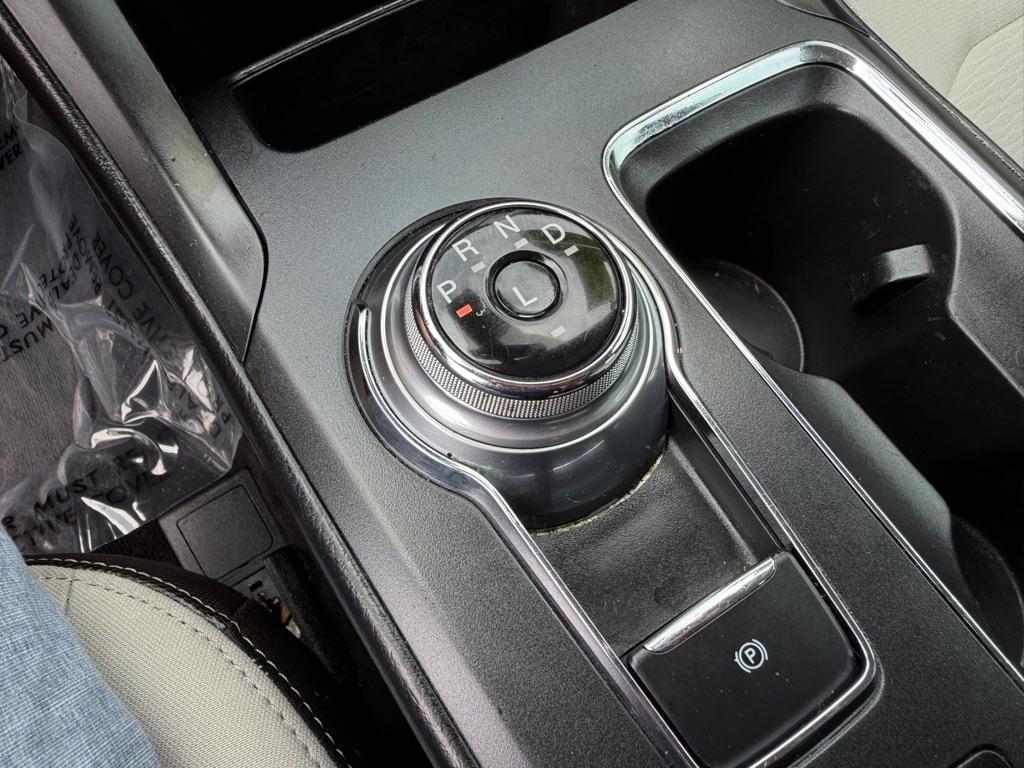 Ford Fusion SE 2020