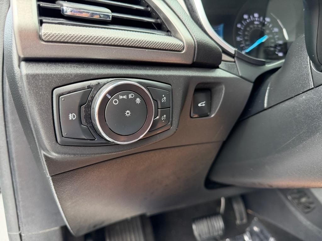 Ford Fusion SE 2020