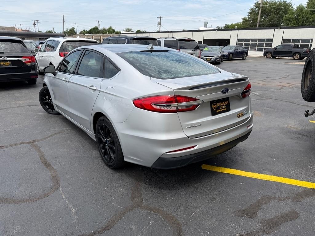 Ford Fusion SE 2020