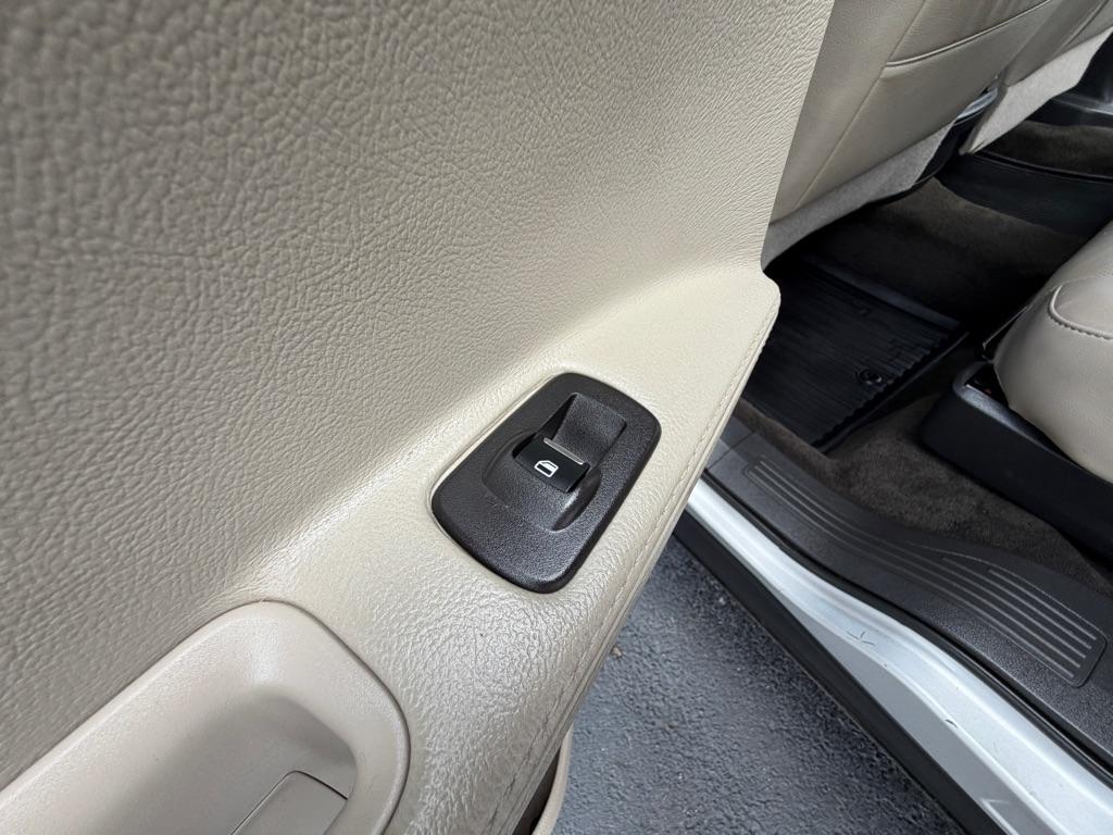 Ford Explorer Limited 4WD 2014