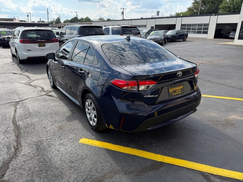 Toyota Corolla LE 2021