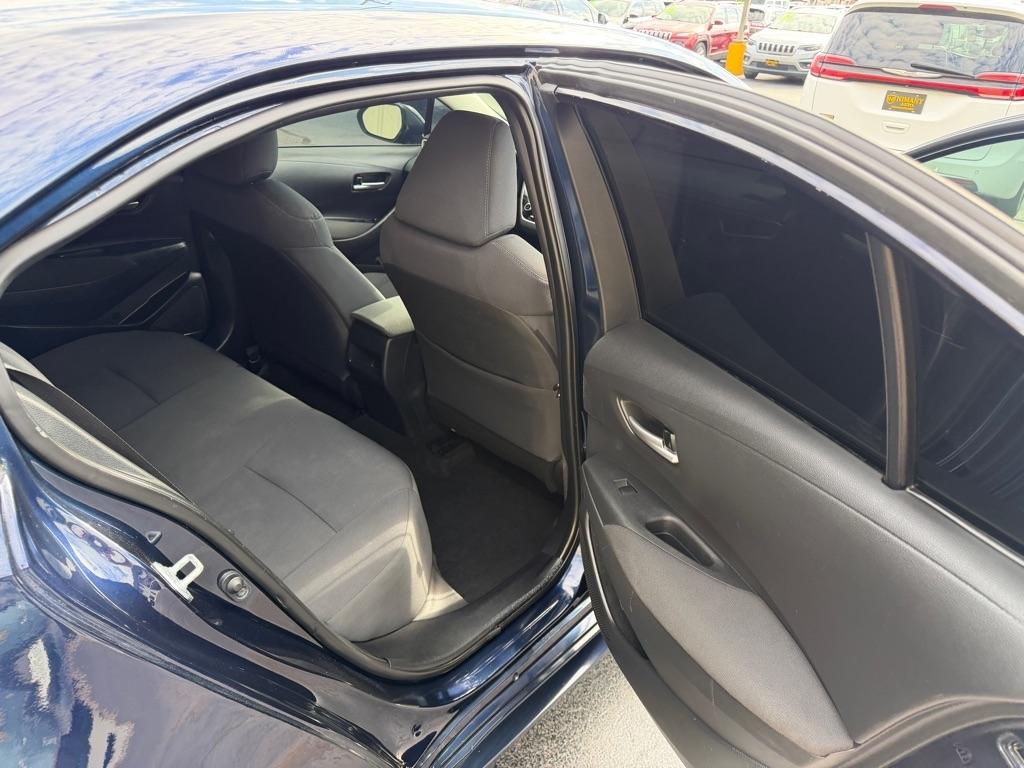 Toyota Corolla LE 2021