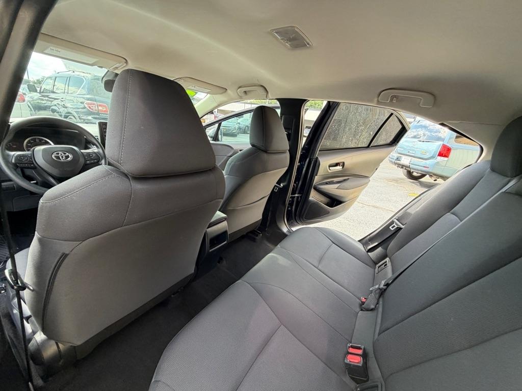 Toyota Corolla LE 2021
