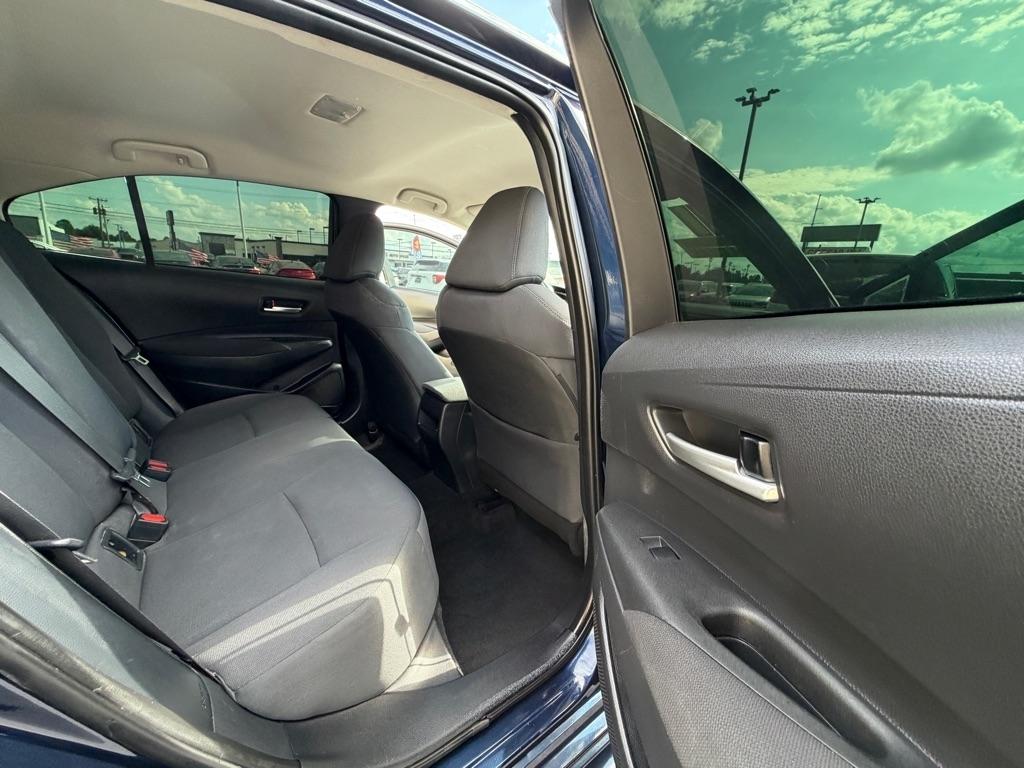 Toyota Corolla LE 2021