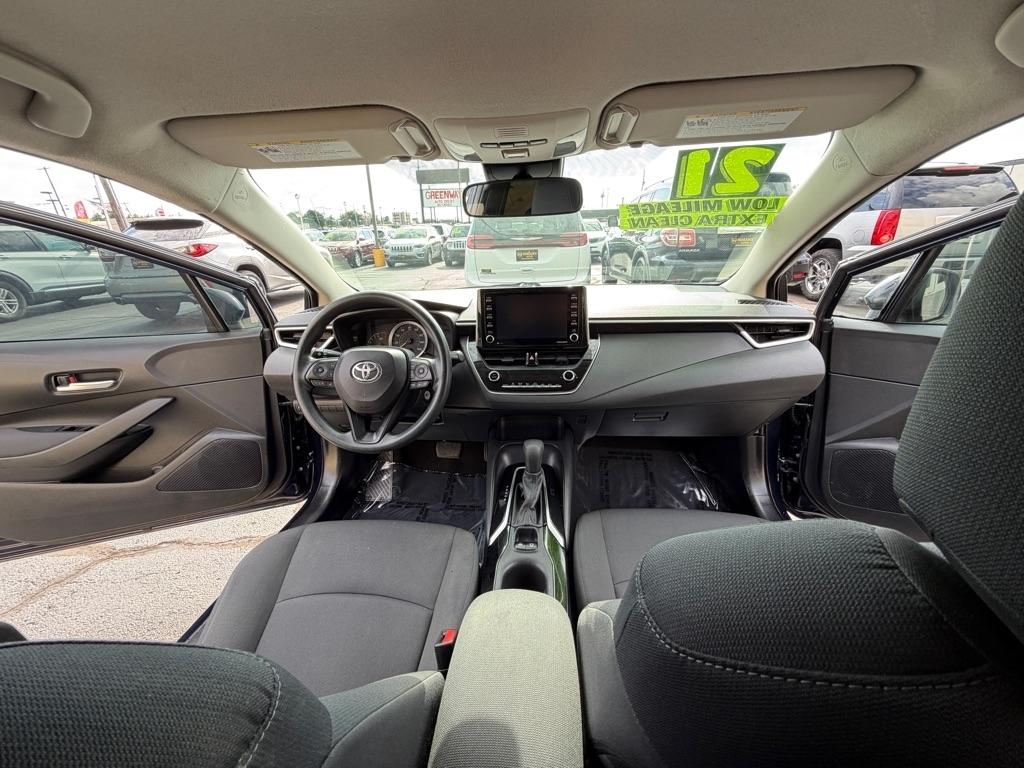 Toyota Corolla LE 2021