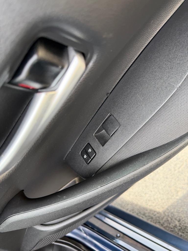 Toyota Corolla LE 2021