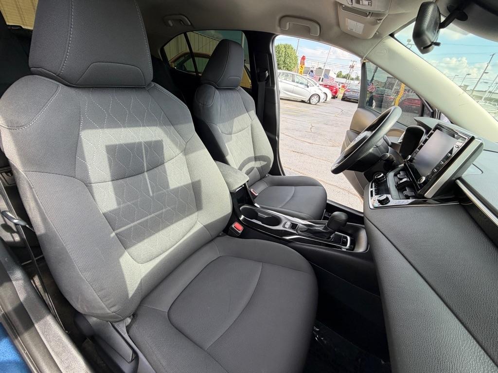Toyota Corolla LE 2021
