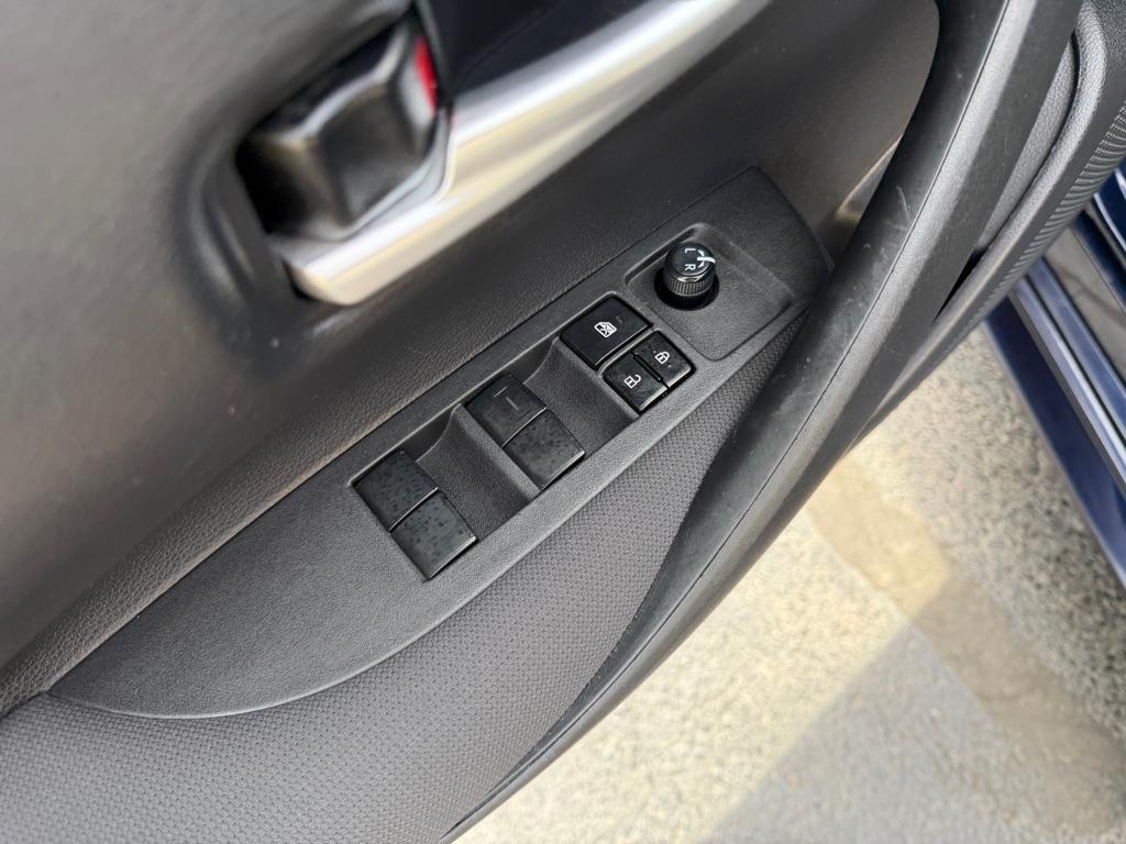 Toyota Corolla LE 2021