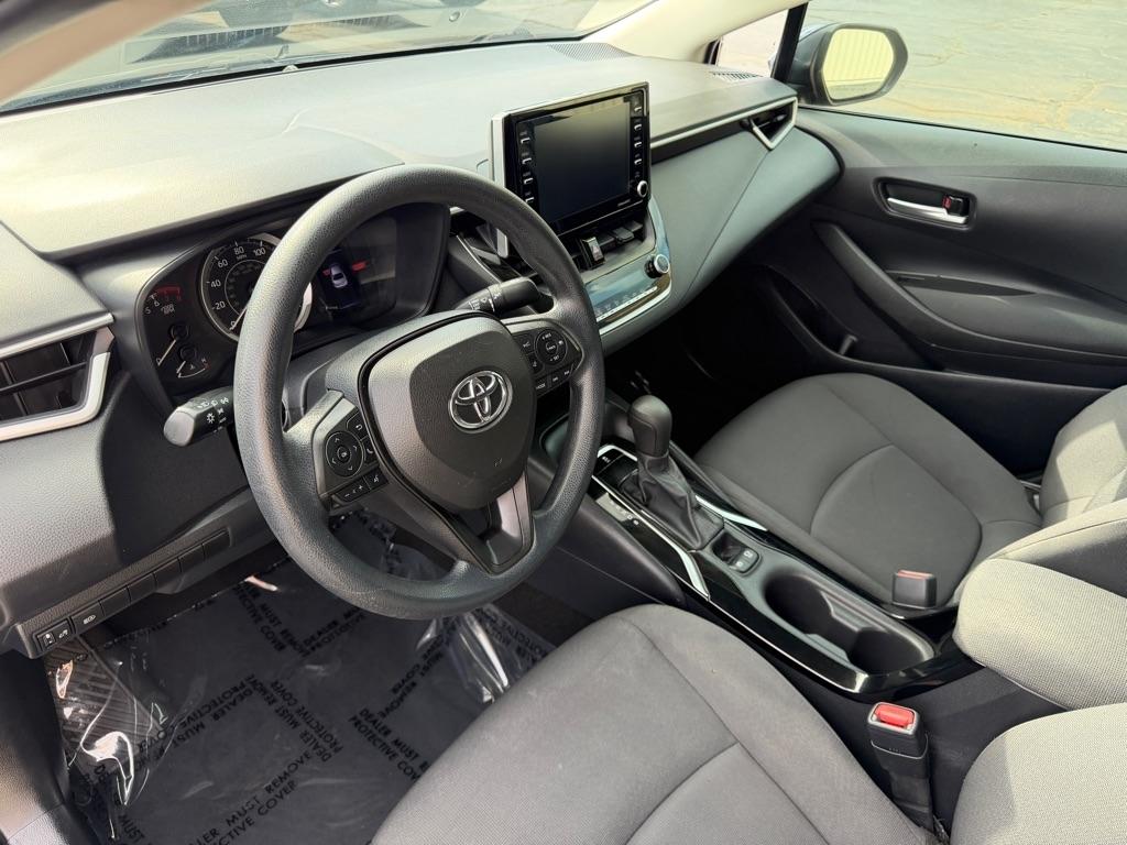 Toyota Corolla LE 2021