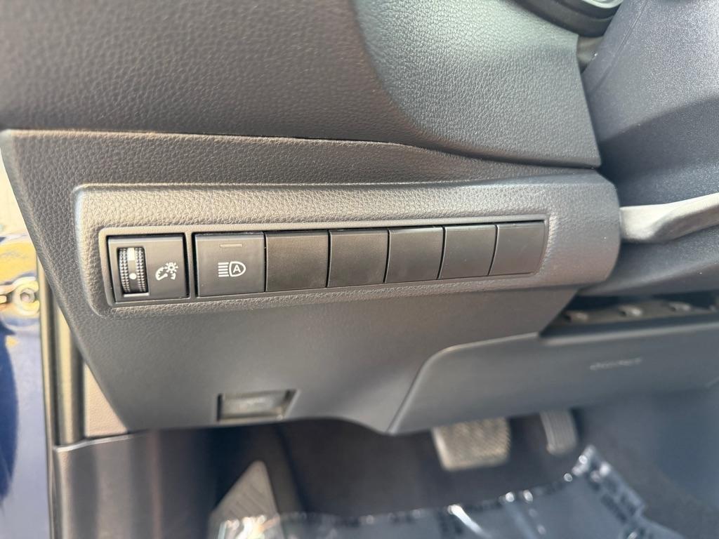 Toyota Corolla LE 2021