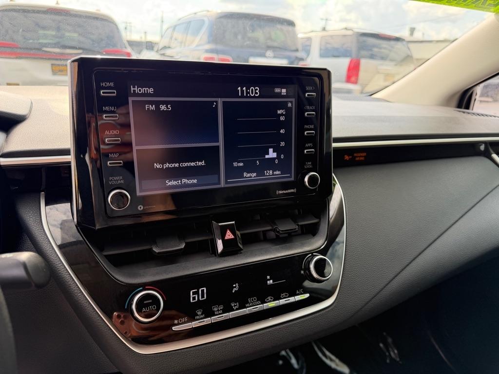 Toyota Corolla LE 2021