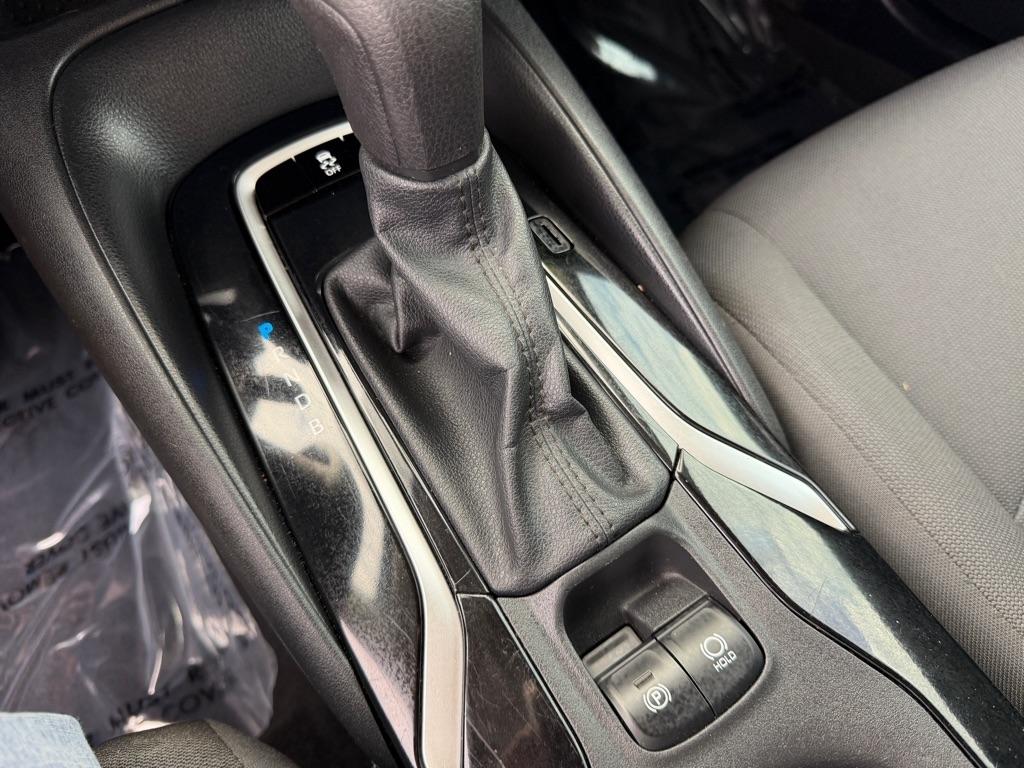 Toyota Corolla LE 2021