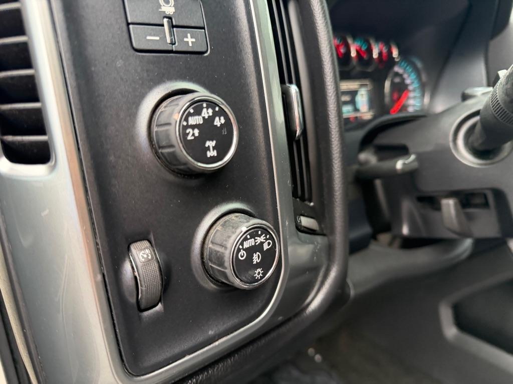 Chevrolet Silverado 1500 LT Crew Cab 4WD 2015