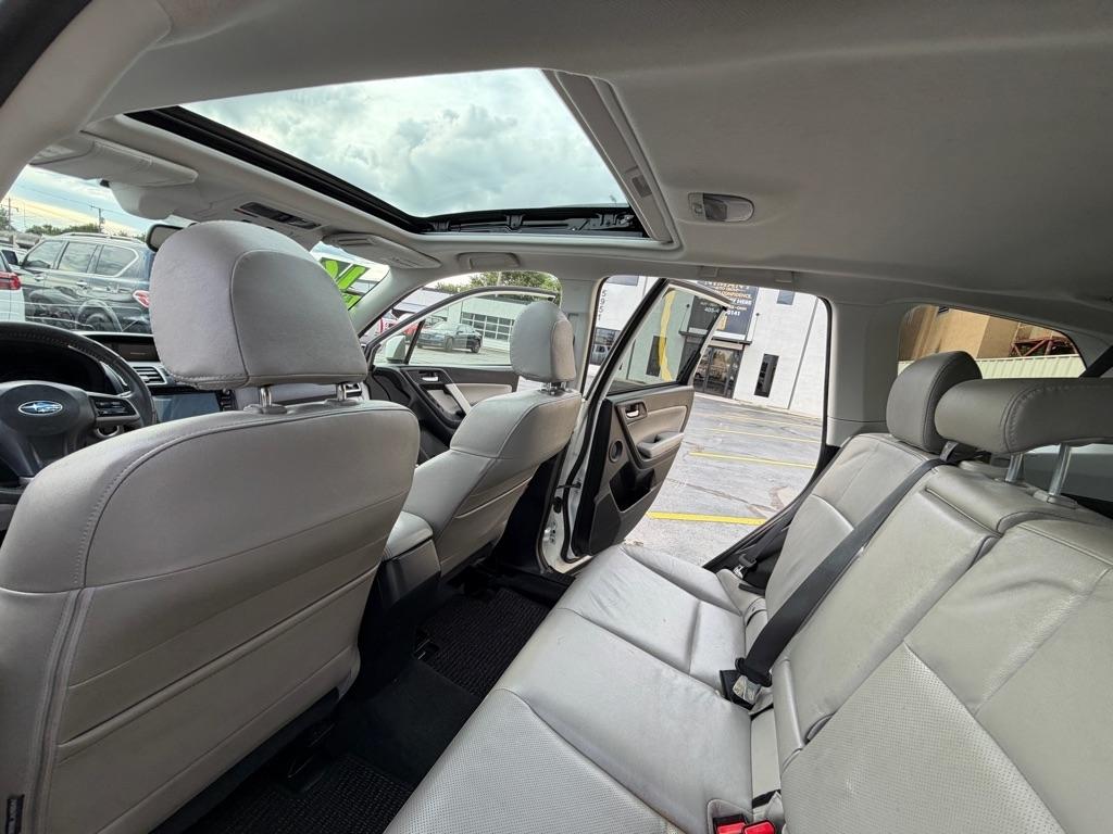 Subaru Forester 2.5i Touring 2016