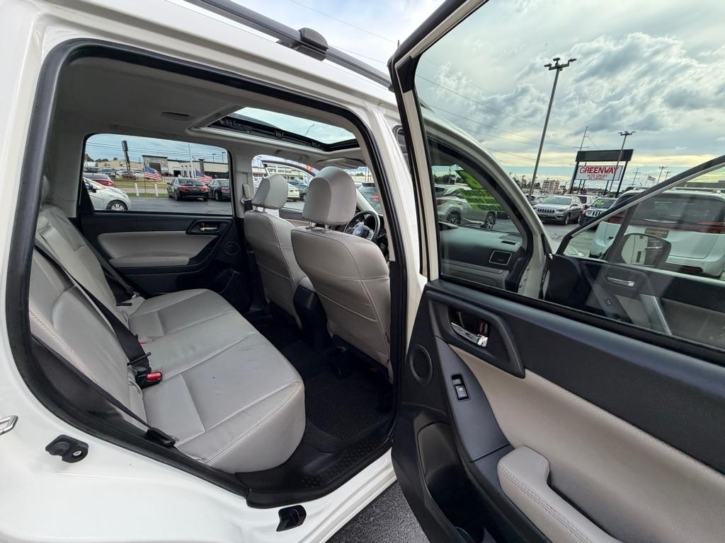 Subaru Forester 2.5i Touring 2016