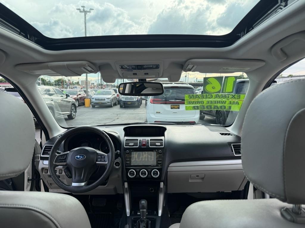 Subaru Forester 2.5i Touring 2016