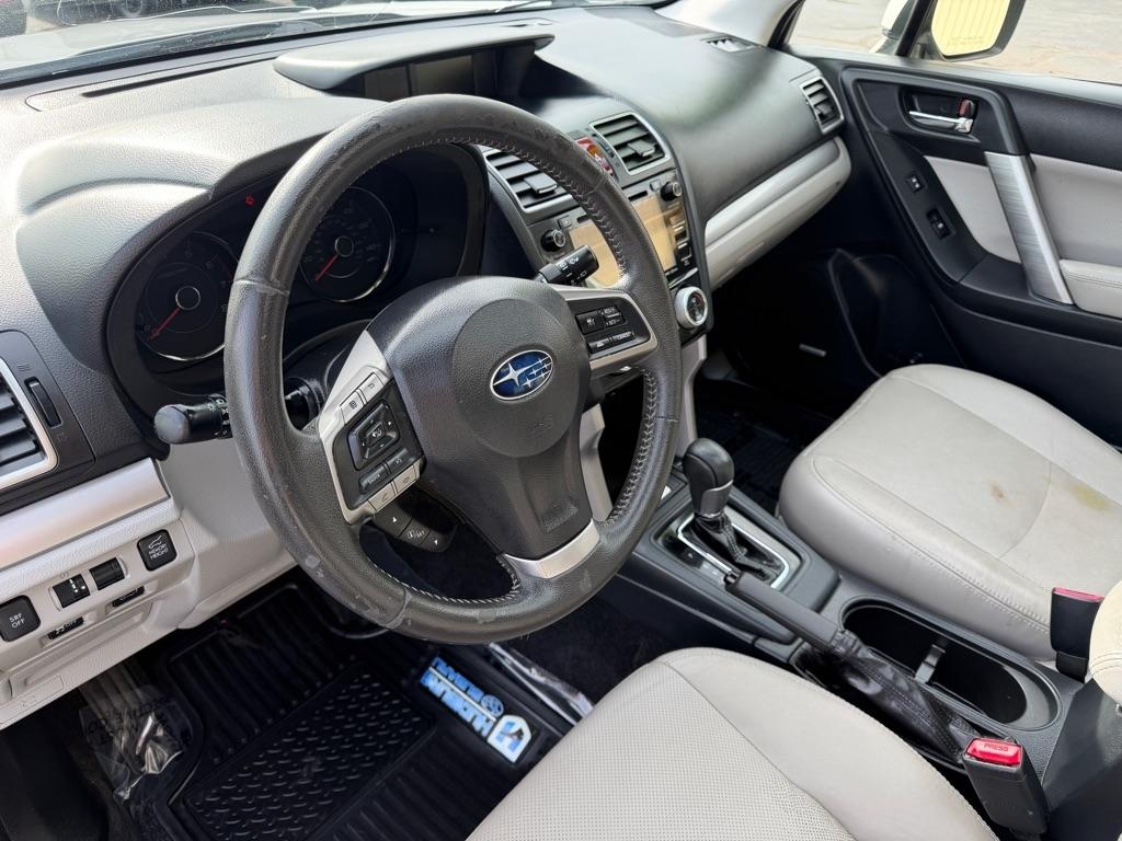 Subaru Forester 2.5i Touring 2016