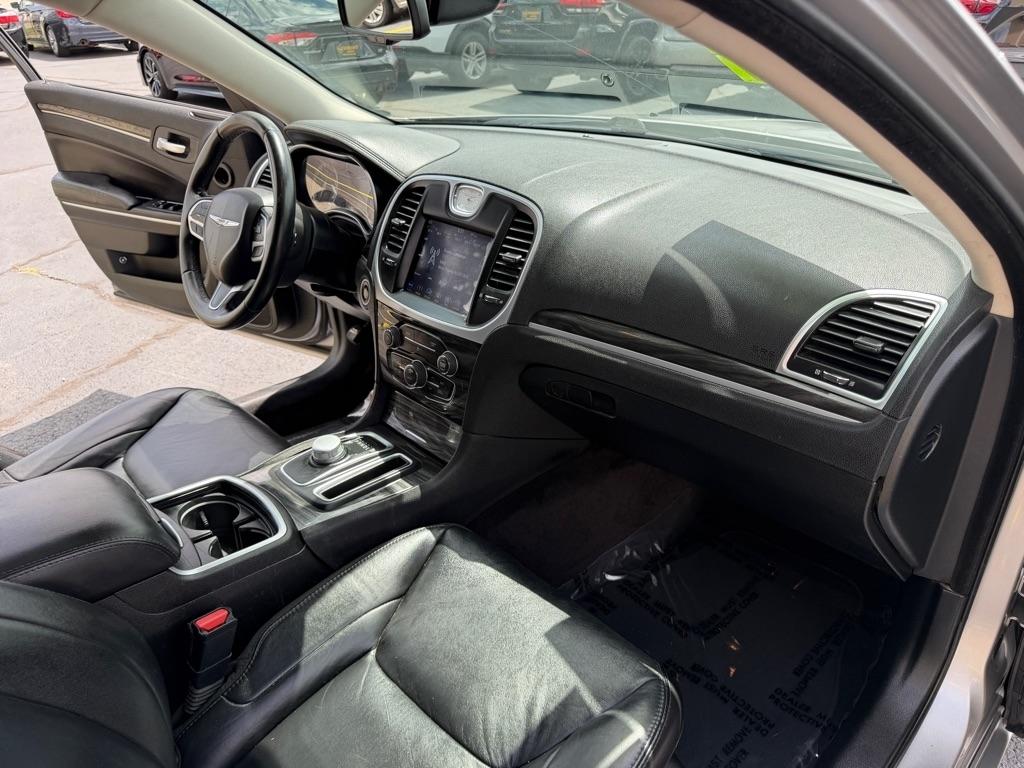 Chrysler 300 Touring 2018