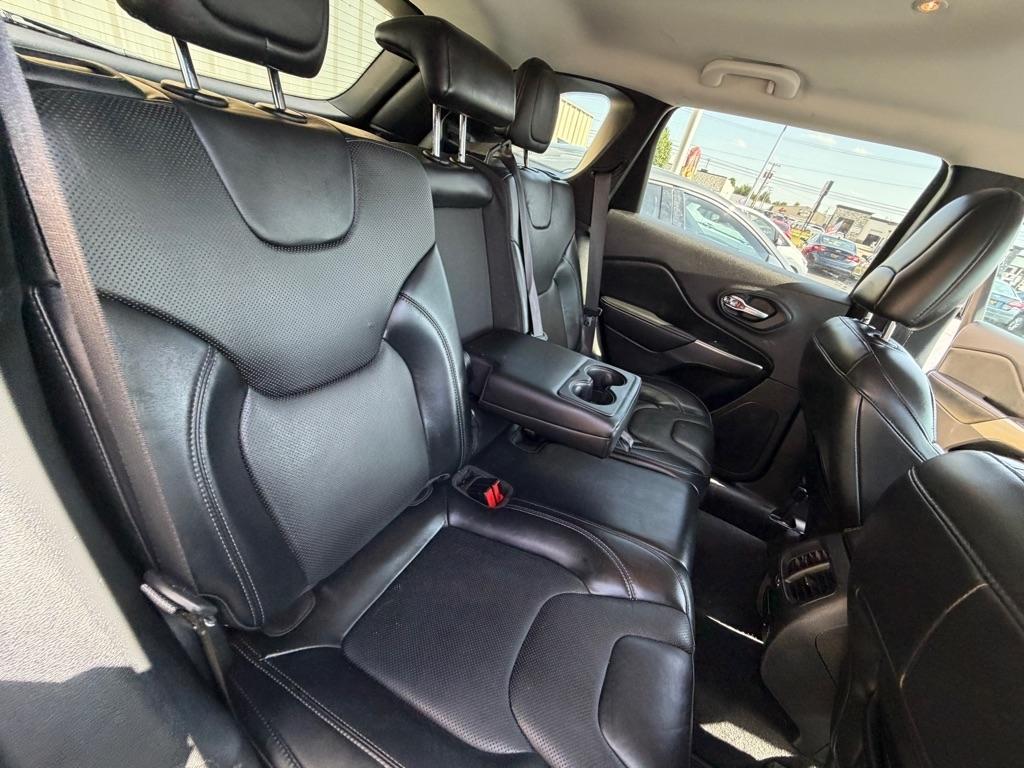 Jeep Cherokee 4dr Limited 4WD 2020