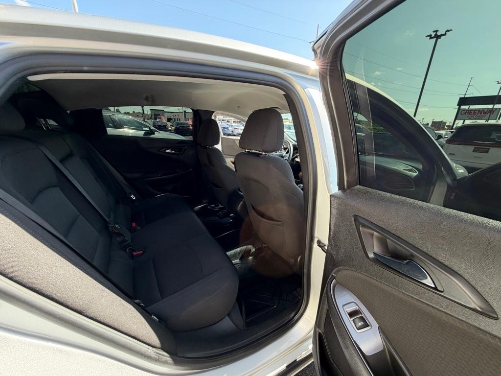 Chevrolet Malibu LS 2018