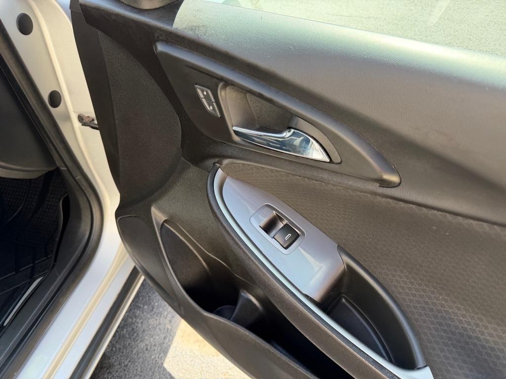 Chevrolet Malibu LS 2018
