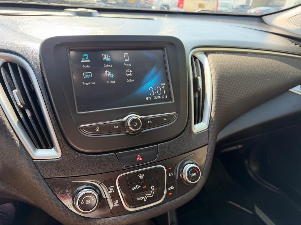 Chevrolet Malibu LS 2018