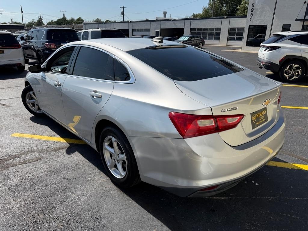 Chevrolet Malibu LS 2018