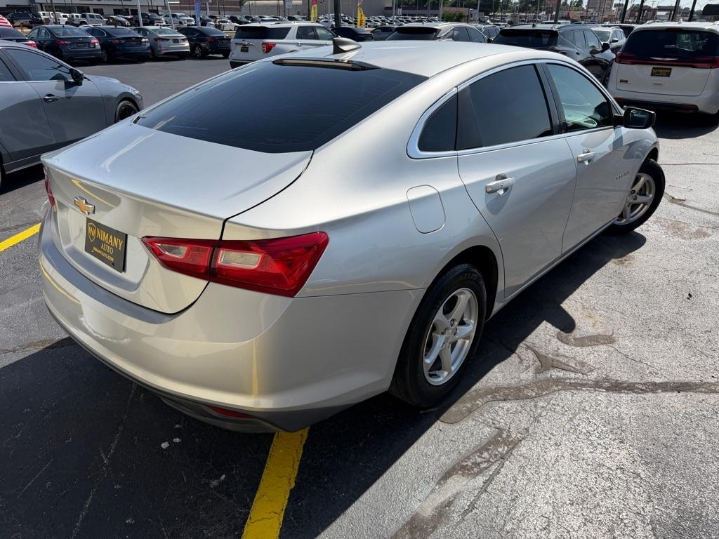 Chevrolet Malibu LS 2018
