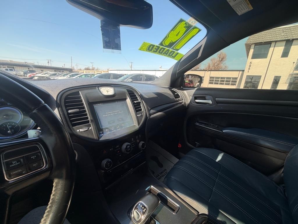 Chrysler 300 S V6 AWD 2014
