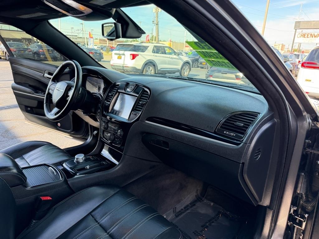 Chrysler 300 S V6 AWD 2017