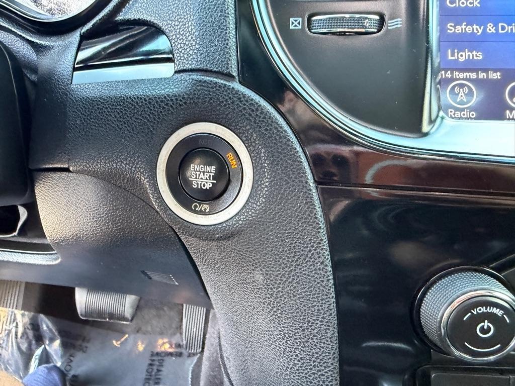Chrysler 300 S V6 AWD 2017
