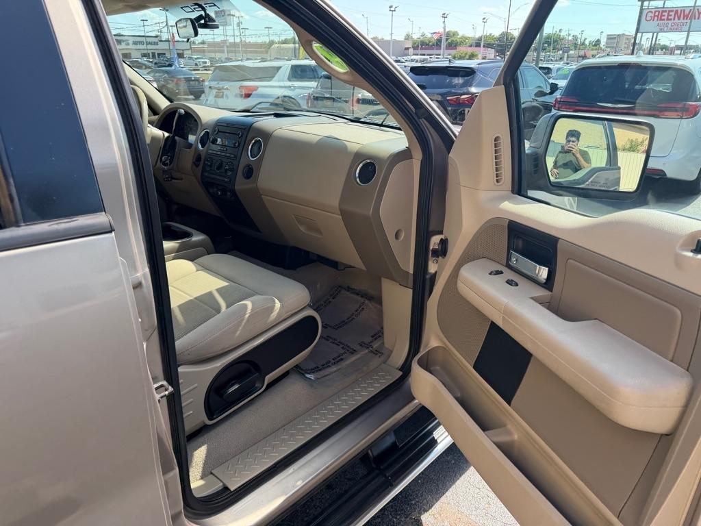 Ford F-150 XLT SuperCrew 2WD 2006