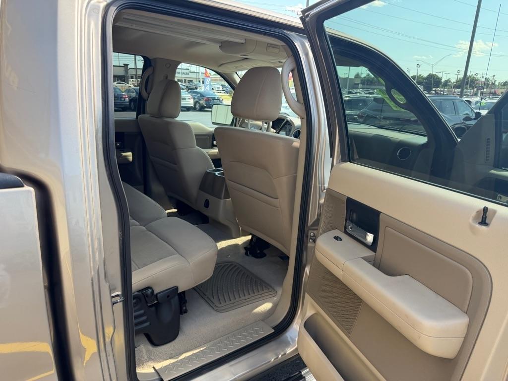 Ford F-150 XLT SuperCrew 2WD 2006