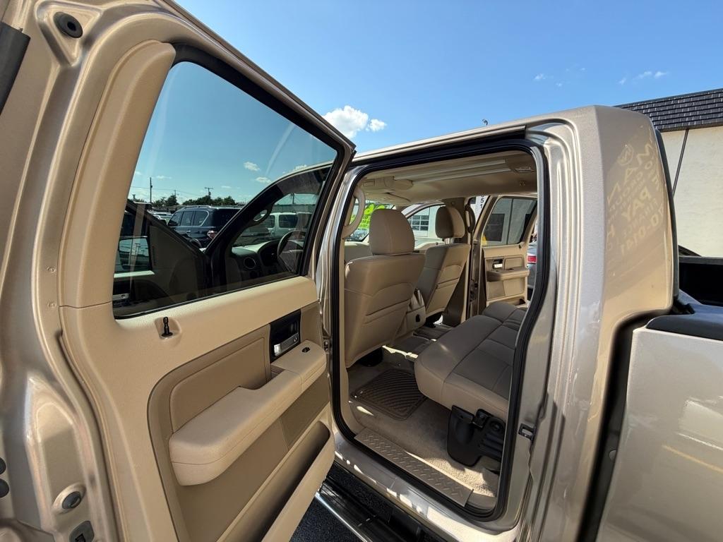Ford F-150 XLT SuperCrew 2WD 2006